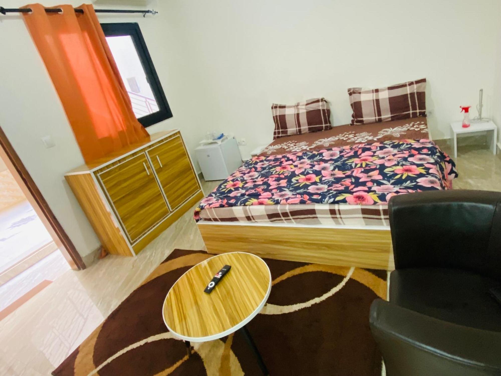 Residence El Hadji Дакар Экстерьер фото